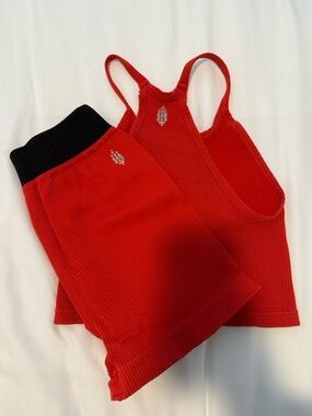 Free People Happiness Runs 2-Style Bundle